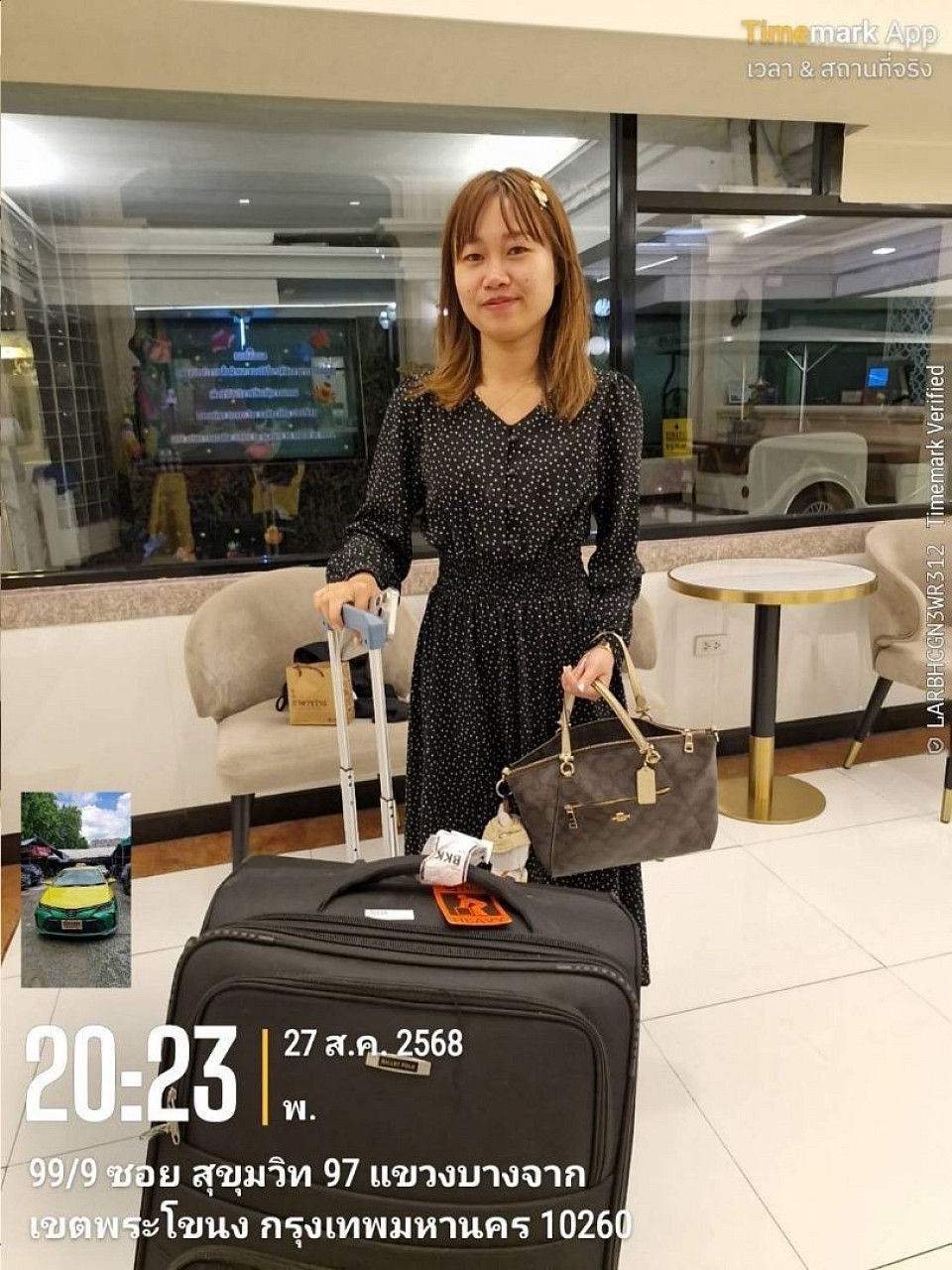 รับลูกค้าจากสนามบินสุวรรณภูมิไปส่งโรงแรม
