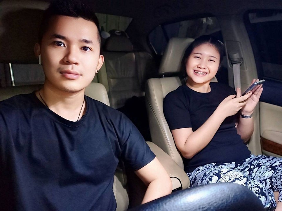 รับลูกค้าจากเพชรบูรณ์ไปสนามบินสุวรรณภูมิ